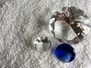 Terrazzo-Glaskörnung opalglas-weiss 2-4 mm